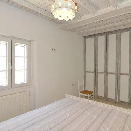 Mykonos 4 Bedroom Cycladic With Free Parking אנו מרה